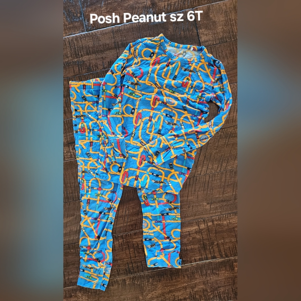 Posh Peanut Hot Wheels Pajama Set sz 6T